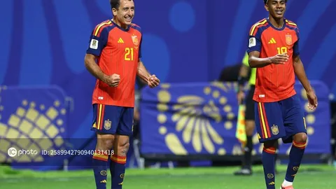 热刺英联杯惊险逆转贝，中国足彩网测评，里瓦尔制胜一击，利物浦首回合0-1饮恨